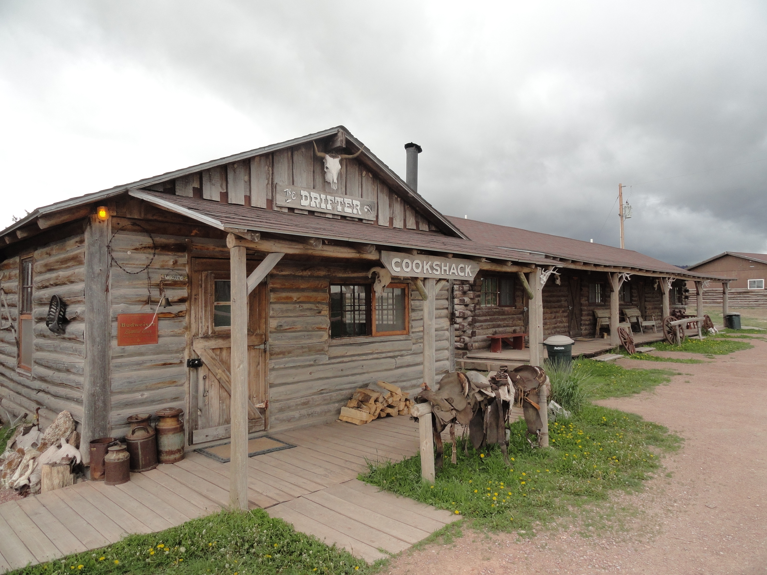 The Drifter Cookshack - on the GPT - Awesome bison bugers!