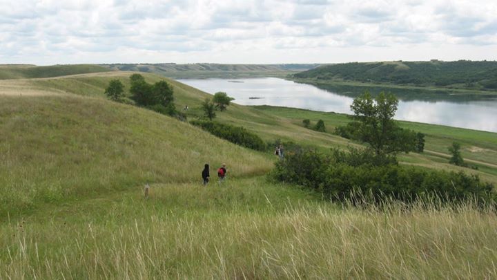 Des Lacs National Wildlife Refuge